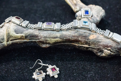 14k Gold and silver 925 Bracelet, Ring and earings with Granite, sapphire and amethyst stone.